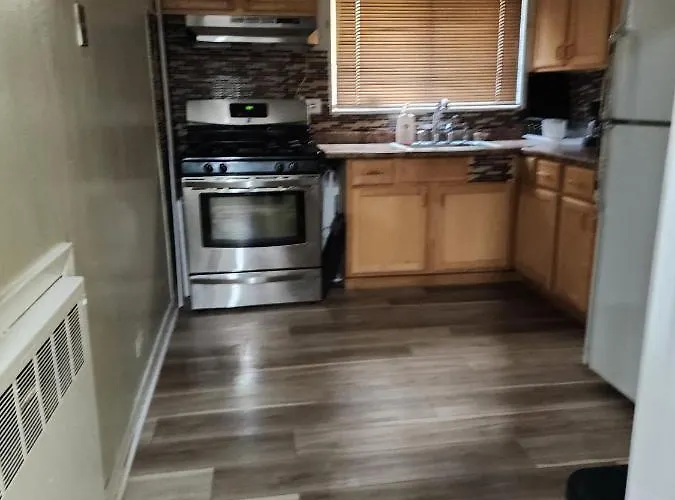 Granville Apartment