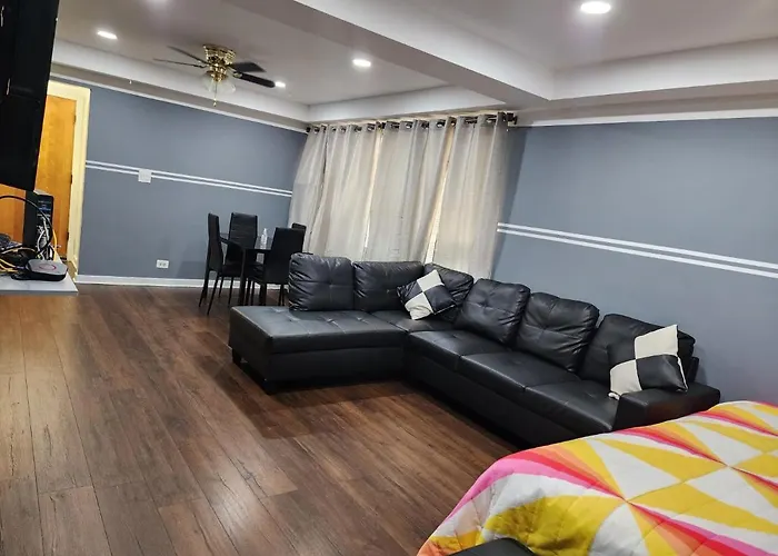 Granville Apartment